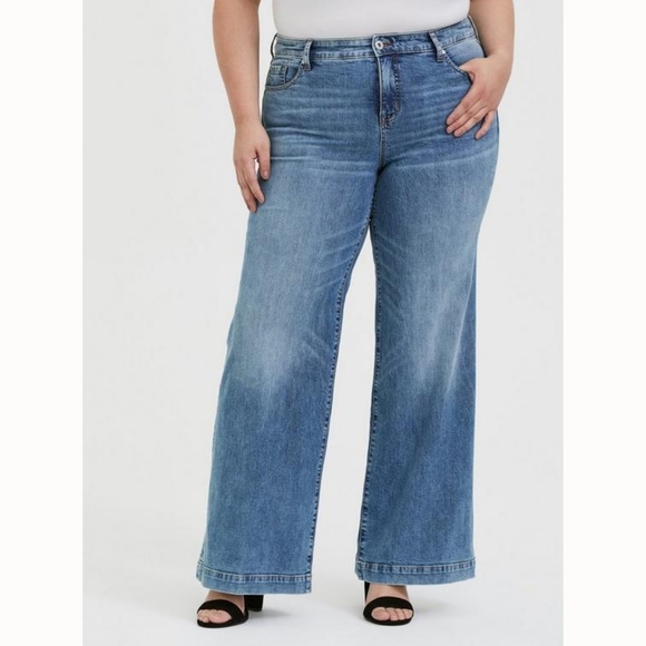 TORRID Jeans Wide Leg Vintage Stretch High-Rise Jean - Picture 2 of 12